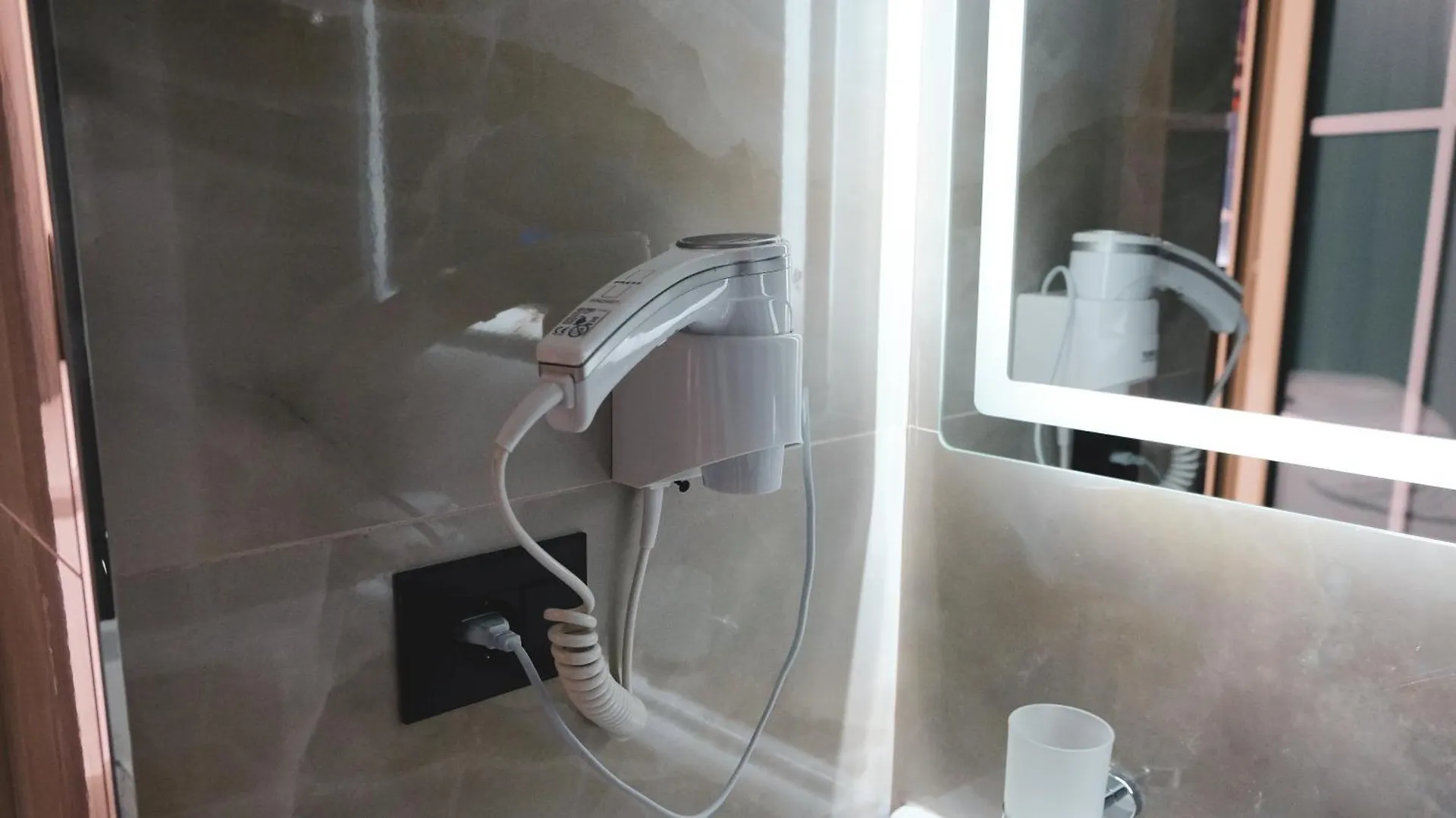 Hotel Ruko Boutique Golem