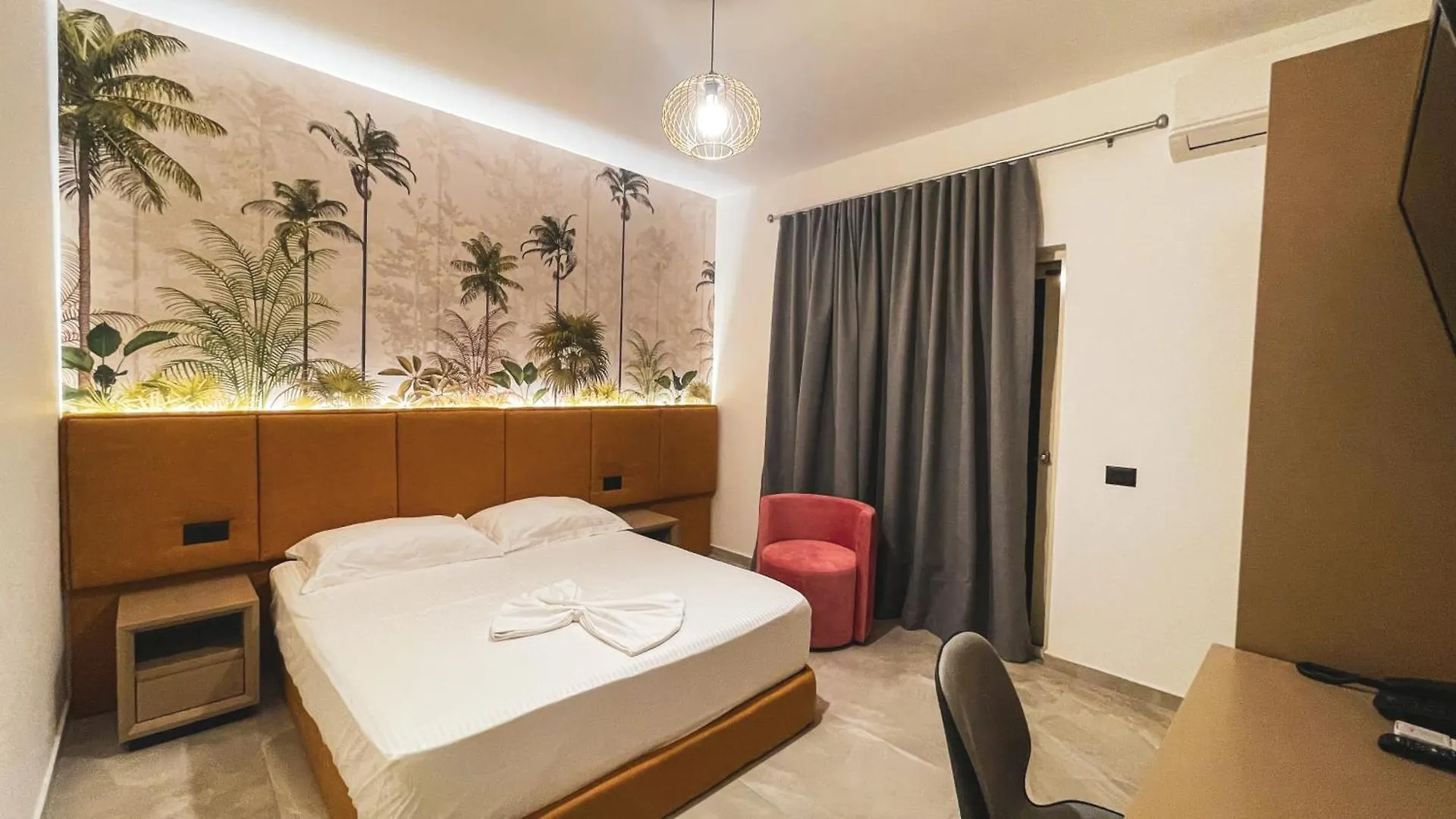Hotel Ruko Boutique Golem