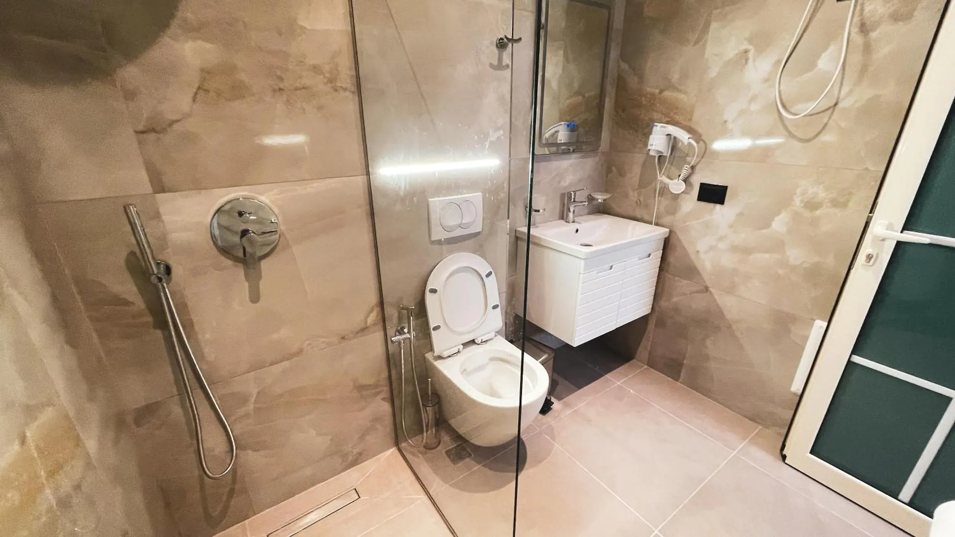 Hotel Ruko Boutique Golem  Albanie