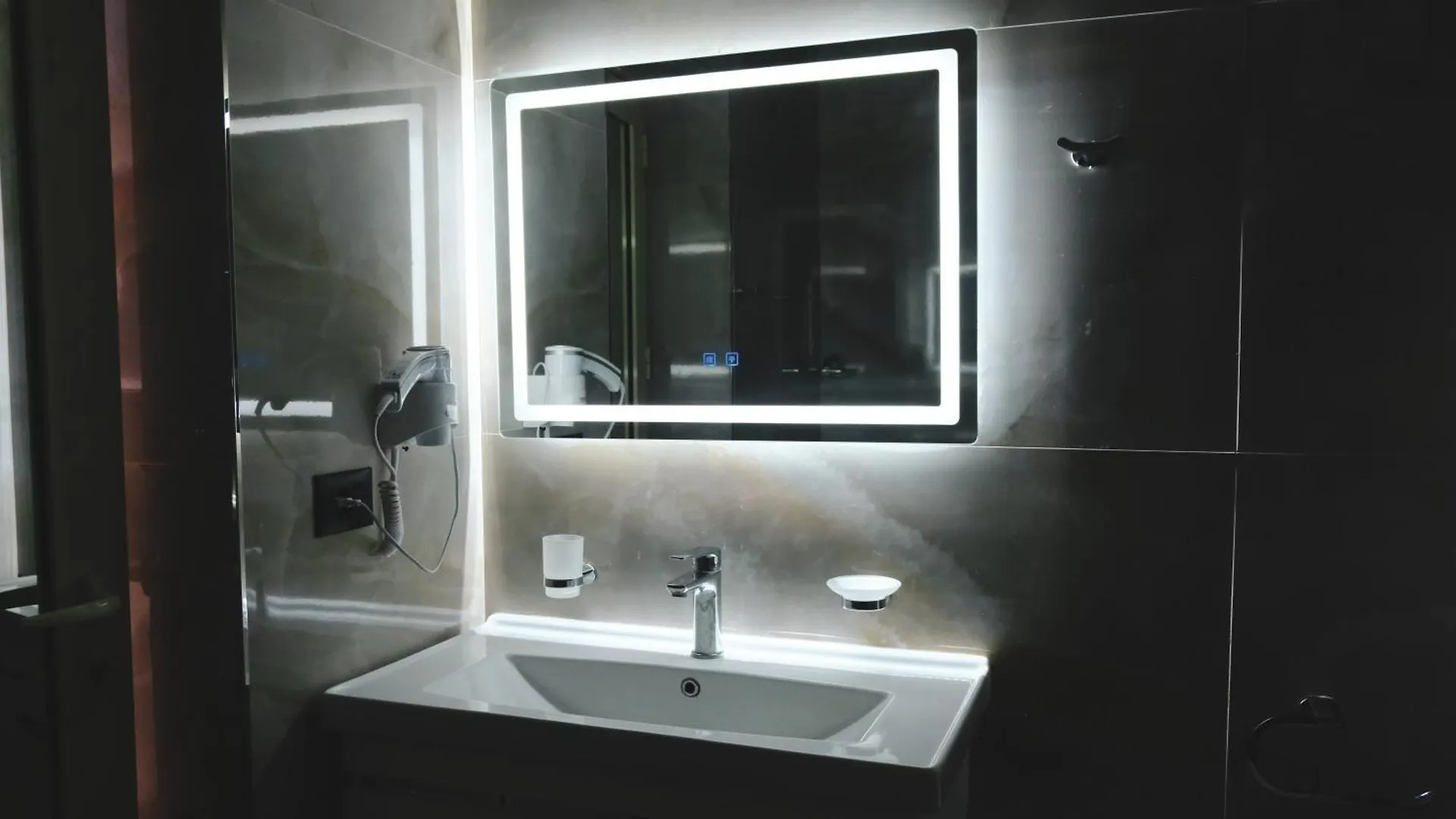 Hotel Ruko Boutique Golem