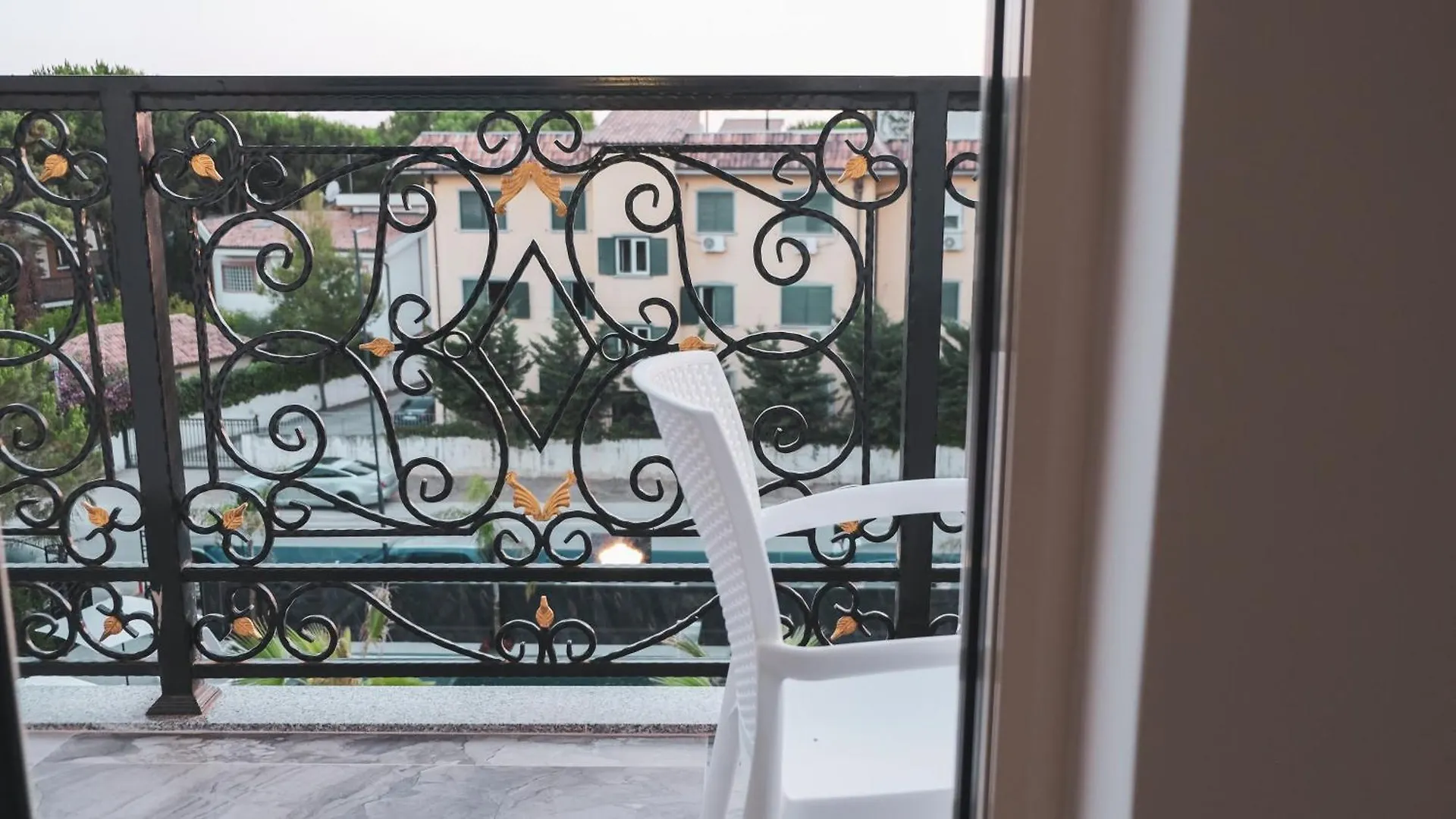 Hotel Ruko Boutique Golem