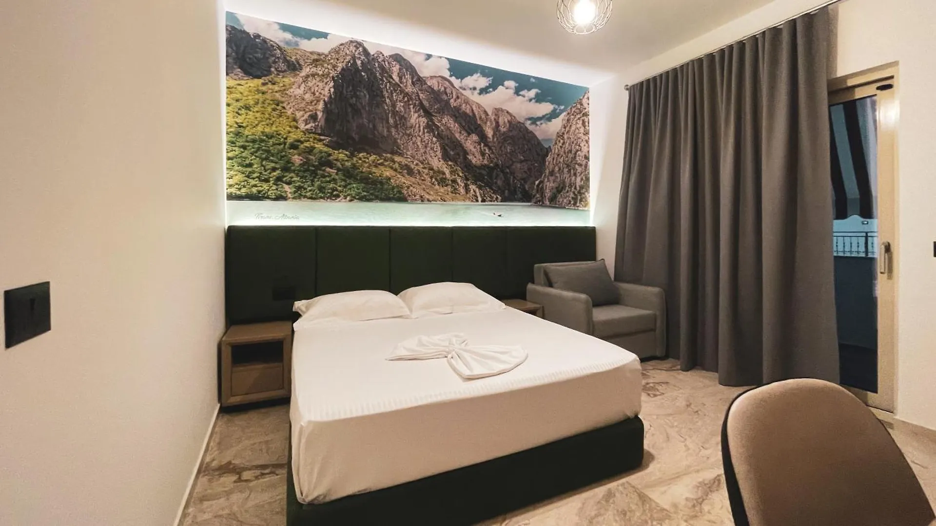Hotel Ruko Boutique Golem  4*, Golem (Tirana) Albanië